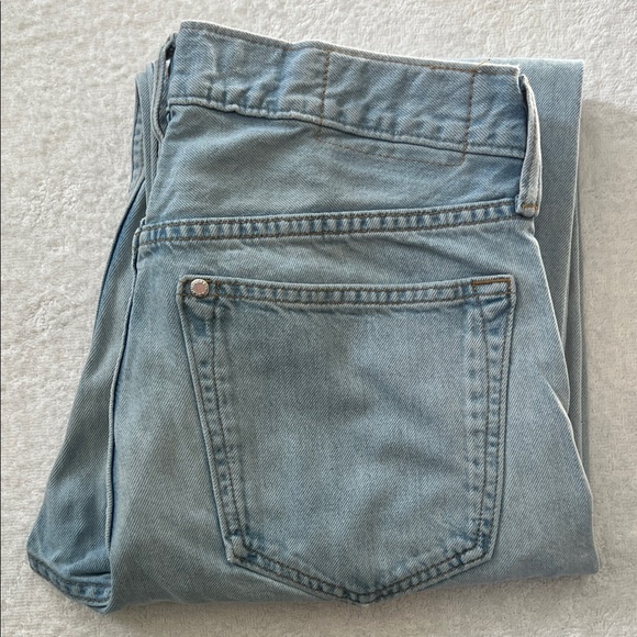 H&M Men’s Light Blue Relaxed Fit Denim Jeans, Size 30 x 30 - Picture 3 of 7